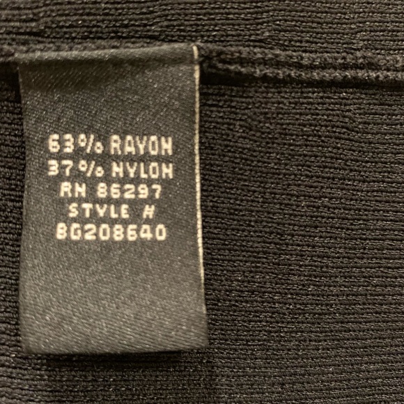 BCBG MAXAZRIA two piece dress suit - Picture 16 of 16